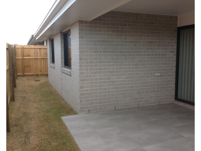 233 Darlington Drive, Yarrabilba QLD 4207