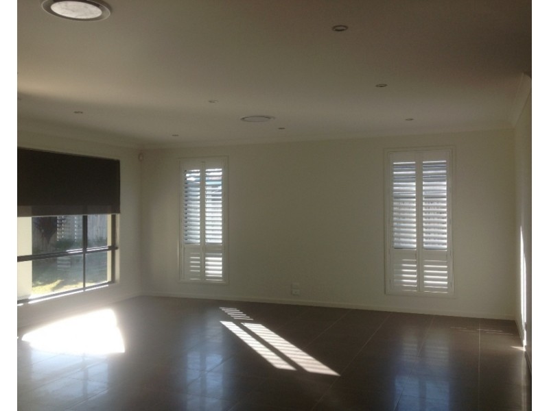9 Wildflower Street, Yarrabilba QLD 4207