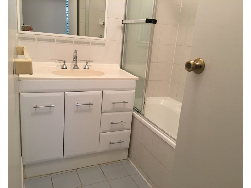 24/26 Pine Avenue, Beenleigh QLD 4207