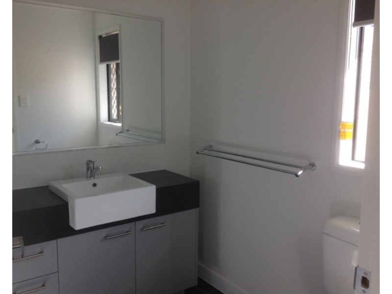 35 Summerview Avenue, Yarrabilba QLD 4207