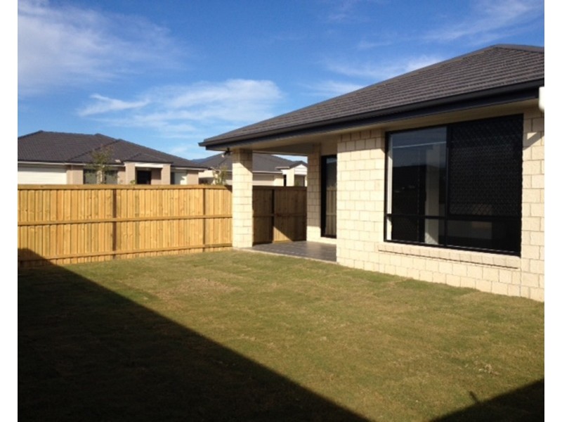 35 Summerview Avenue, Yarrabilba QLD 4207