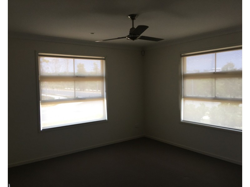 9 Pinehill Street, Yarrabilba QLD 4207