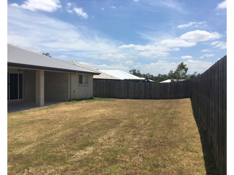 9 Pinehill Street, Yarrabilba QLD 4207
