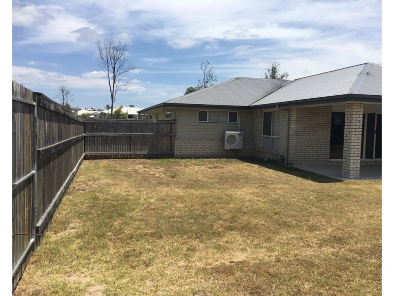 9 Pinehill Street, Yarrabilba QLD 4207