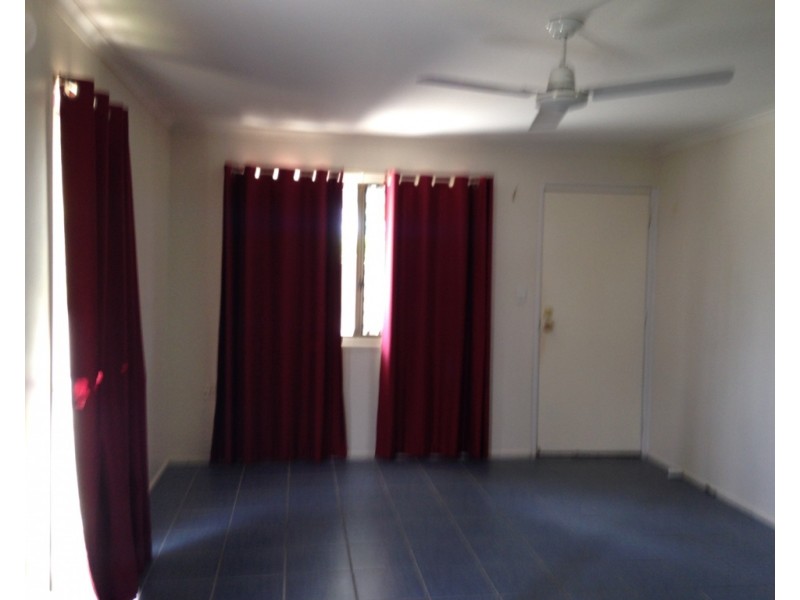 101 First Avenue, Marsden QLD 4132