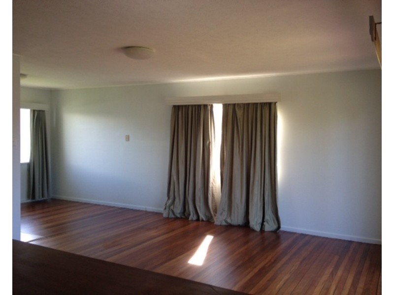 192 North Street, Woodridge QLD 4114