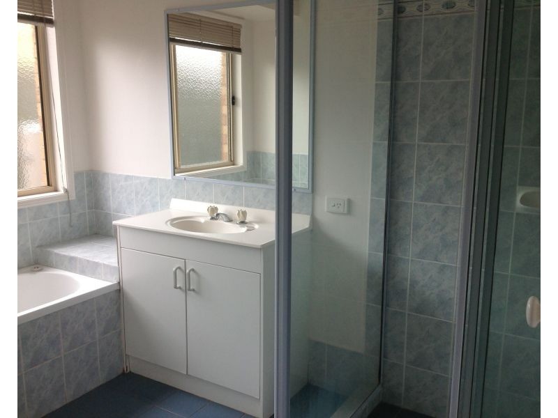 125 Lamberth Road, Regents Park QLD 4118