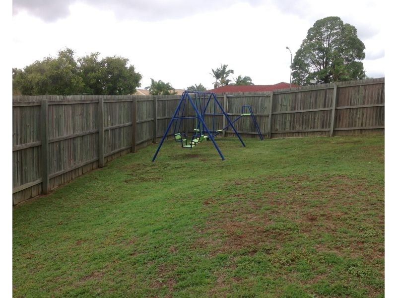 125 Lamberth Road, Regents Park QLD 4118