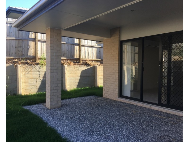 39 Essington Mews, Leichhardt QLD 4305