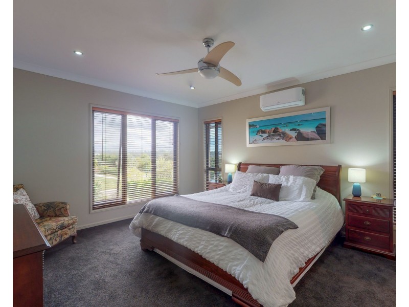 12 Robyn Court, Logan Village QLD 4207
