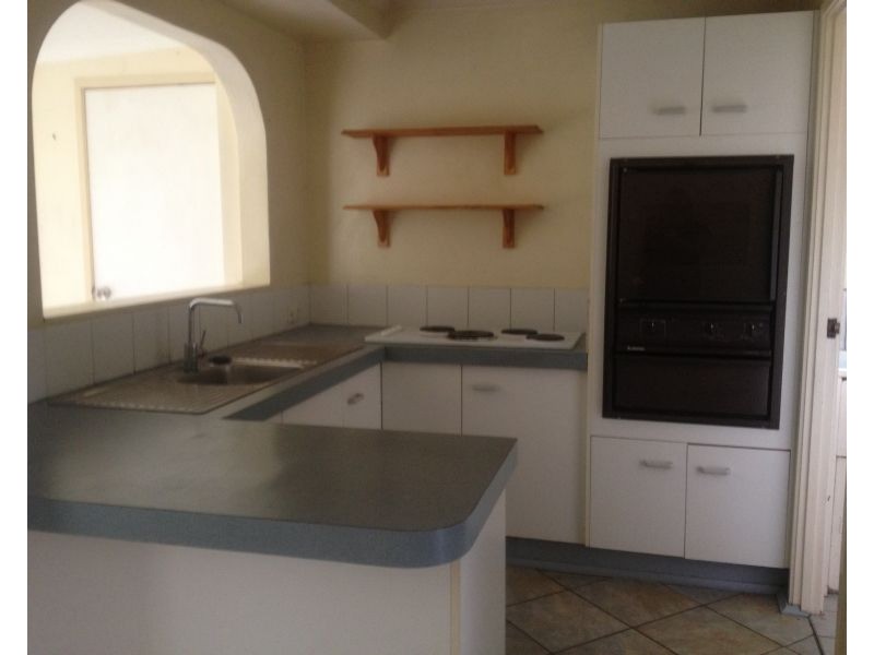 8 Coyle Court, Browns Plains QLD 4118