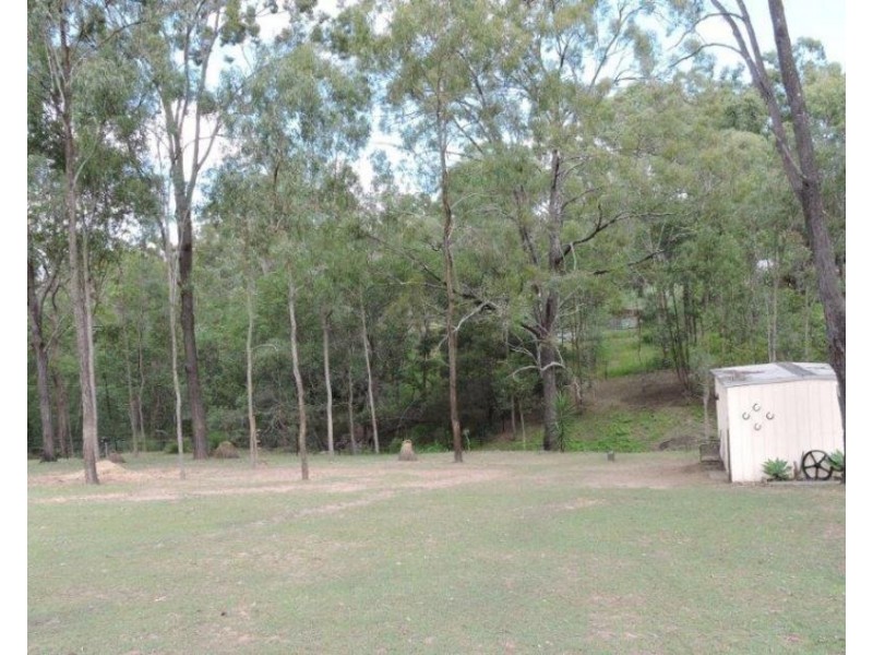 138-140 Campbell Drive, Kooralbyn QLD 4285