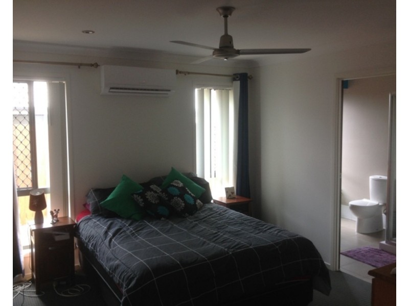 11 Summerview Avenue, Yarrabilba QLD 4207
