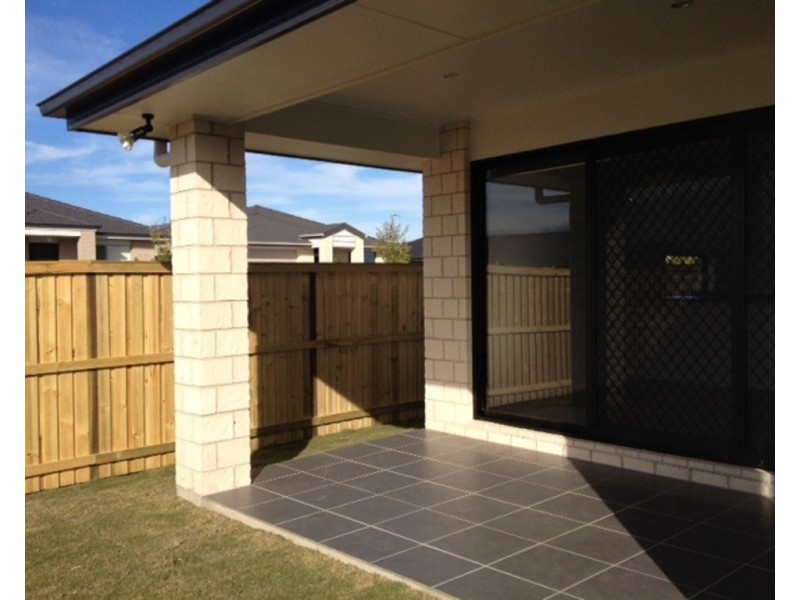 35 Summerview Avenue, Yarrabilba QLD 4207