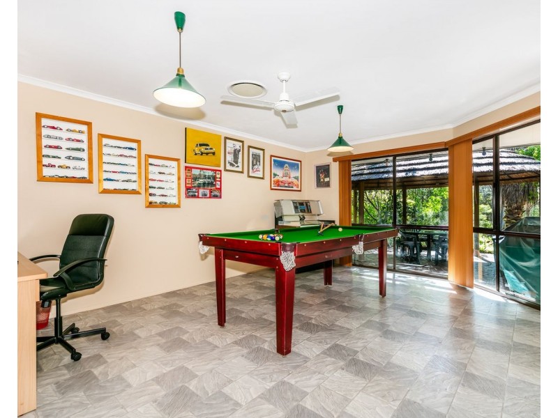 6 McPherson Road, Chambers Flat QLD 4133