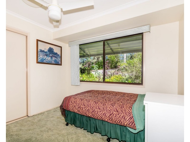 6 McPherson Road, Chambers Flat QLD 4133