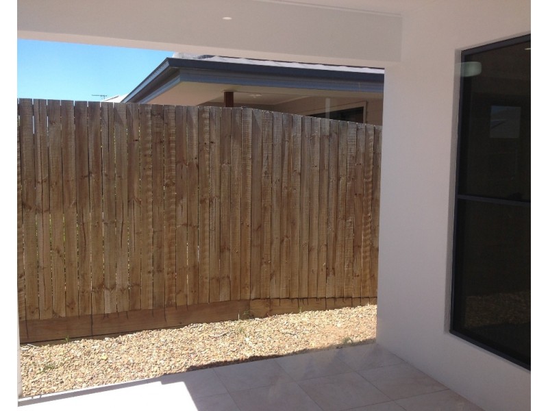 28 Baspa Street, Holmview QLD 4207