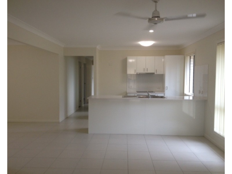 27 Sunstone Court, Logan Reserve QLD 4133