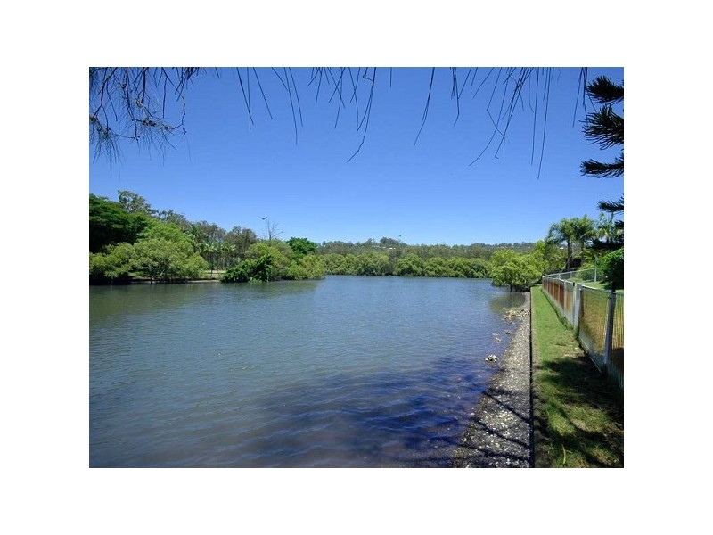 35 Chown Ave, Currumbin Waters QLD 4223