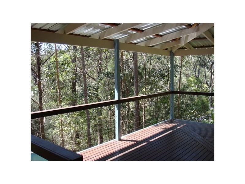 6 Dorsett Place, Elanora QLD 4221