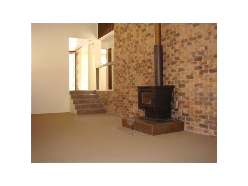 6 Dorsett Place, Elanora QLD 4221