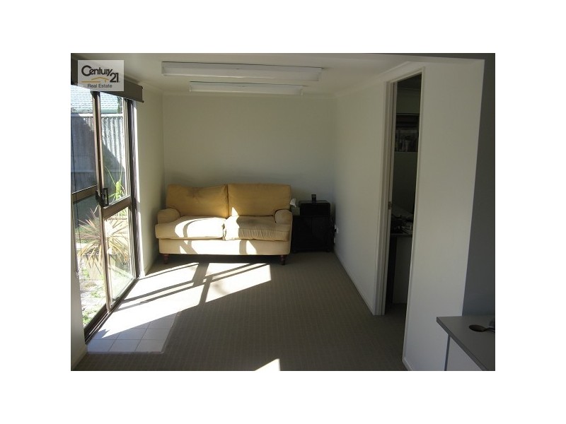 35 Mallawa Drive, Palm Beach QLD 4221