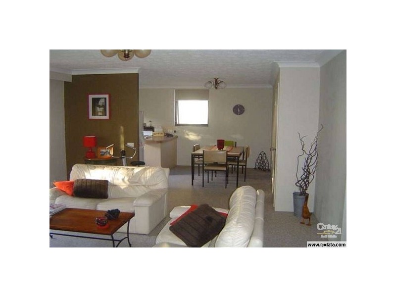 6 Brooke Avenue, Palm Beach QLD 4221