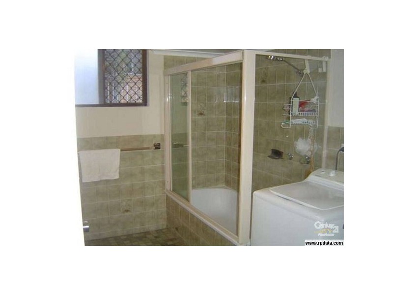 6 Brooke Avenue, Palm Beach QLD 4221