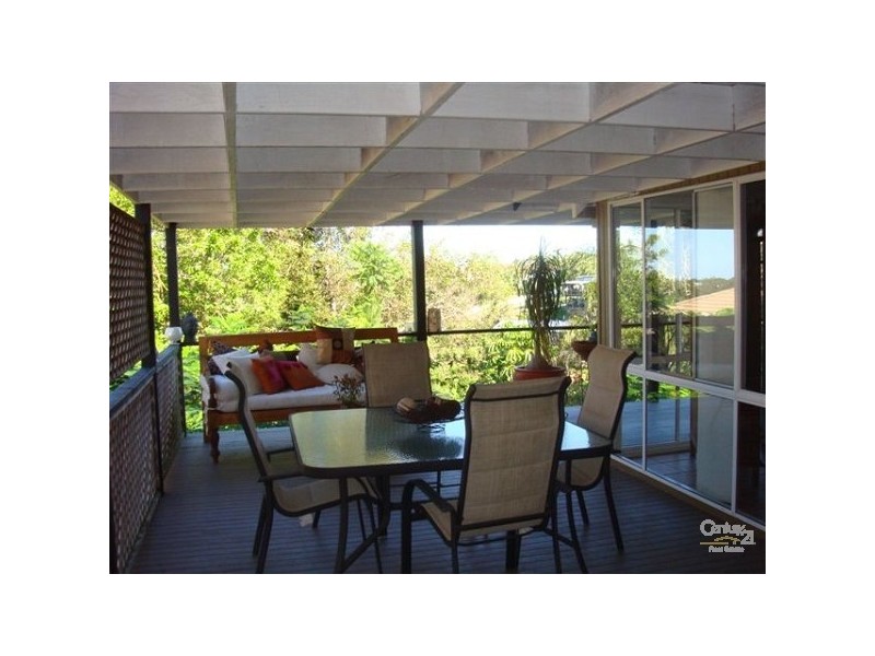 4 Jarrahdale Drive, Elanora QLD 4221