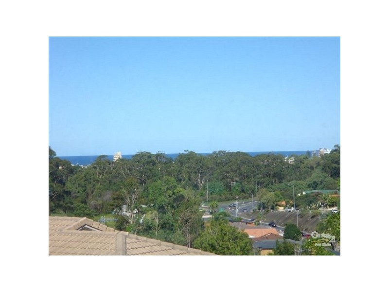 4 Jarrahdale Drive, Elanora QLD 4221