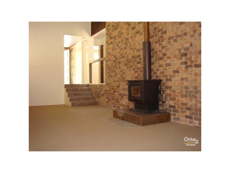 6 Dorsett Place, Elanora QLD 4221