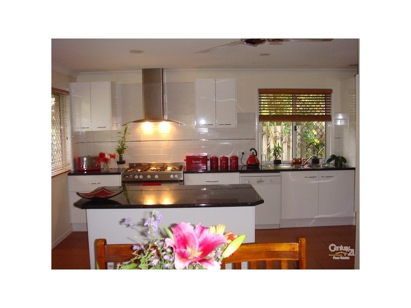 Elanora QLD 4221