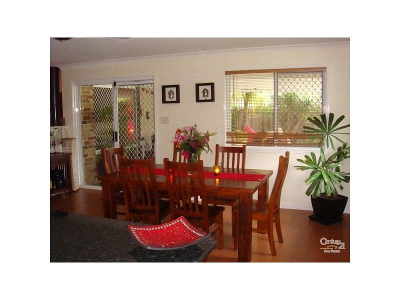 Elanora QLD 4221