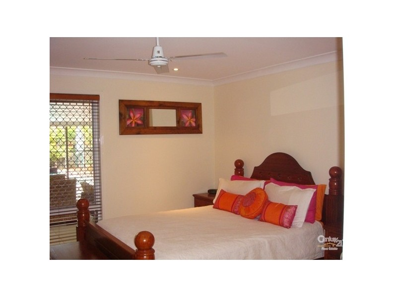 Elanora QLD 4221