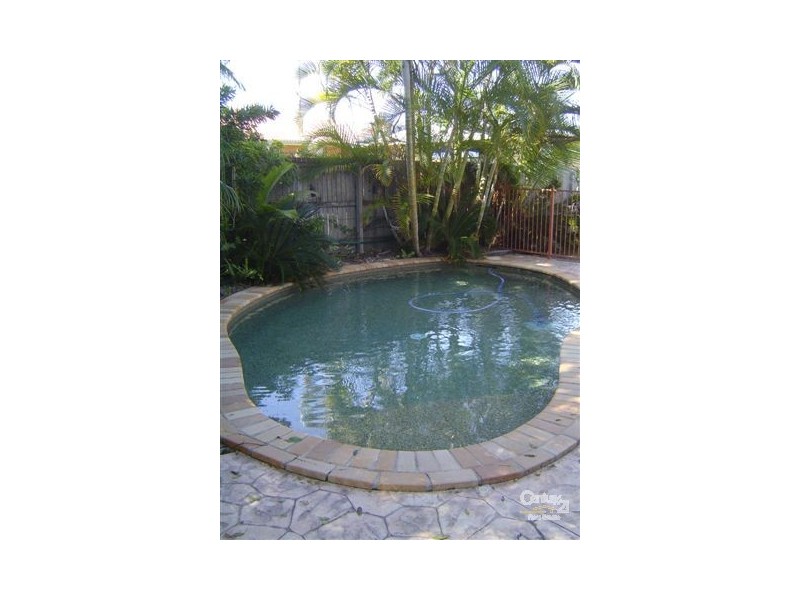 85 Fifth Avenue, Palm Beach QLD 4221