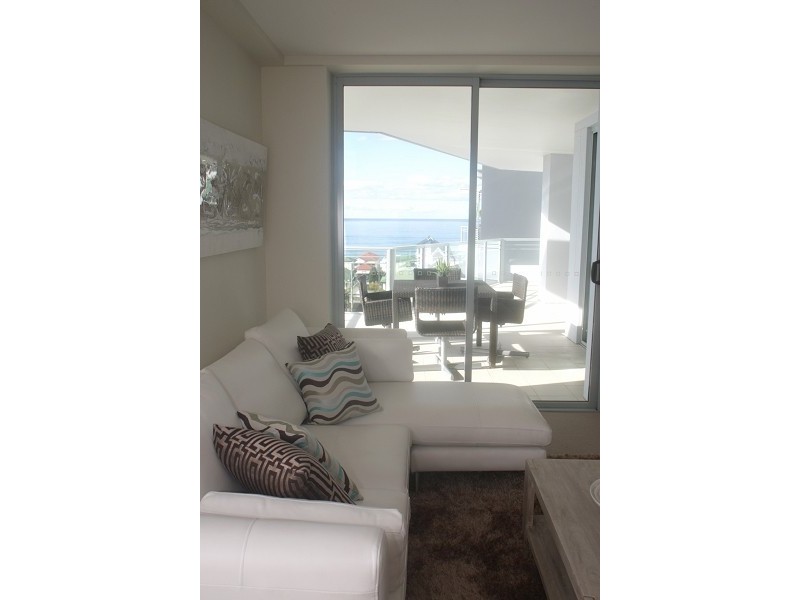1604/1102-11 Gold Coast Highway, Palm Beach QLD 4221
