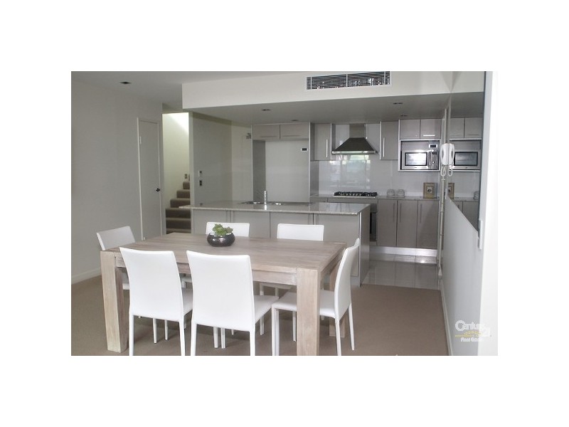 1604/1102-11 Gold Coast Highway, Palm Beach QLD 4221