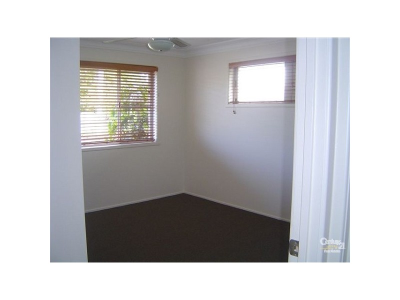 1/37 Twenty Seventh Avenue, Palm Beach QLD 4221