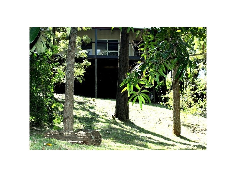 12 Larentia Street, Currumbin Waters QLD 4223