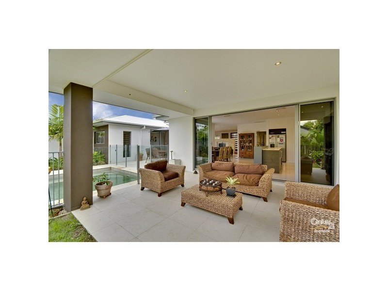 2 Gilgandra Close, Reedy Creek QLD 4227