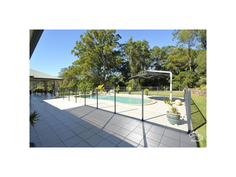 10 Dwyer Close, Tallebudgera QLD 4228