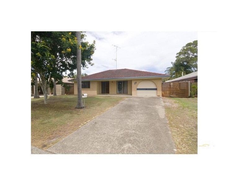 17 Walnut Street, Elanora QLD 4221