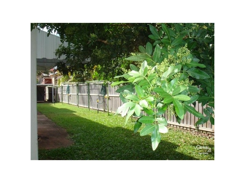 1/455 Cypress Terrace North, Palm Beach QLD 4221