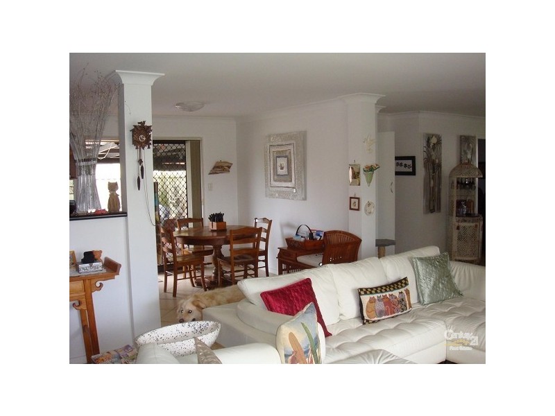 42 Dogwood Drive, Palm Beach QLD 4221