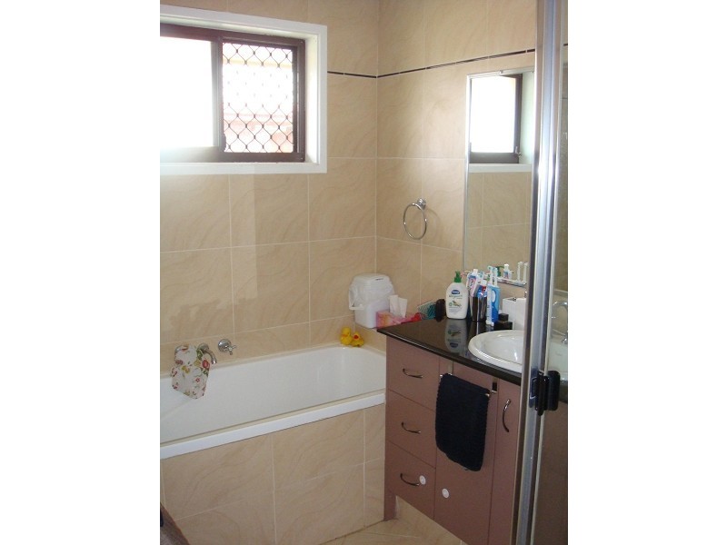 42 Dogwood Drive, Palm Beach QLD 4221