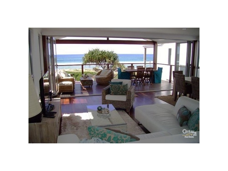 432 The Esplanade, Palm Beach QLD 4221