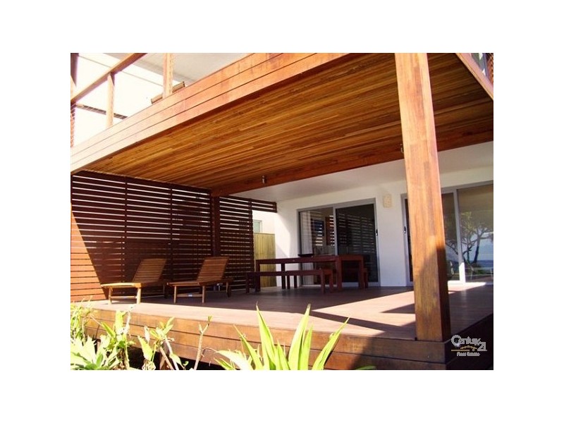 432 The Esplanade, Palm Beach QLD 4221