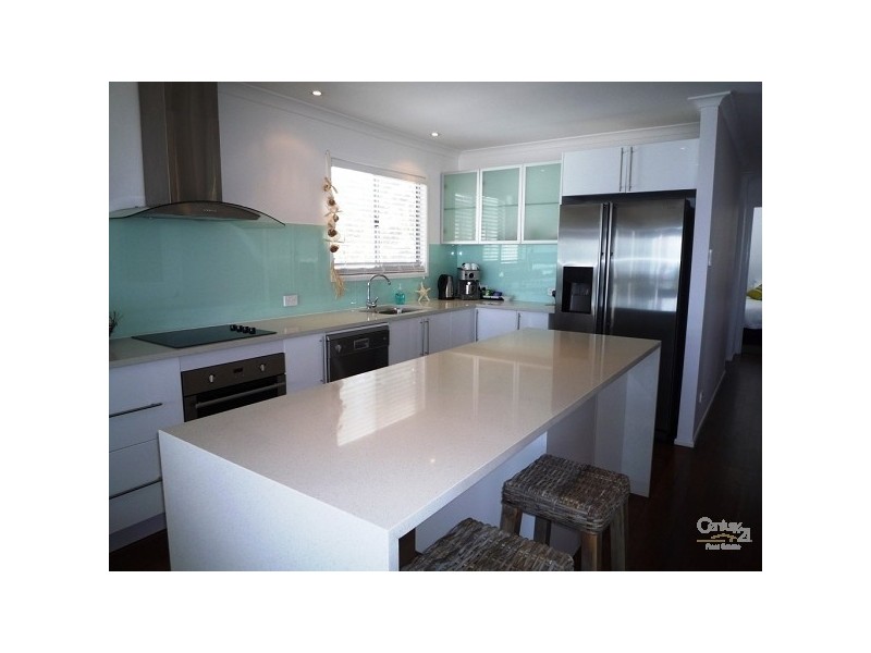 432 The Esplanade, Palm Beach QLD 4221