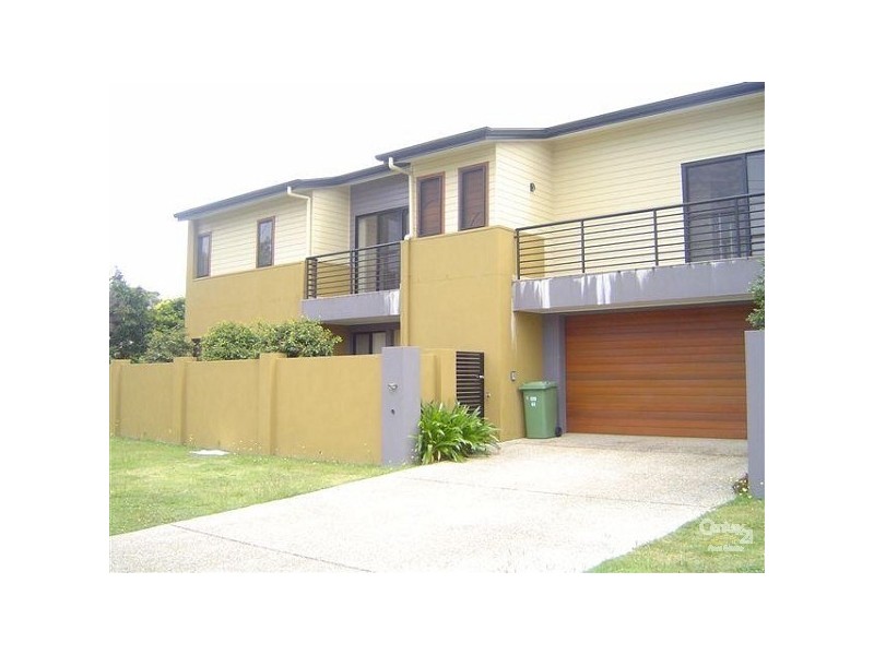 1/82 Leyte Avenue, Palm Beach QLD 4221
