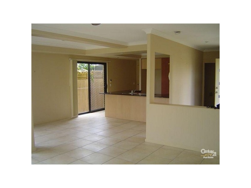 1/82 Leyte Avenue, Palm Beach QLD 4221